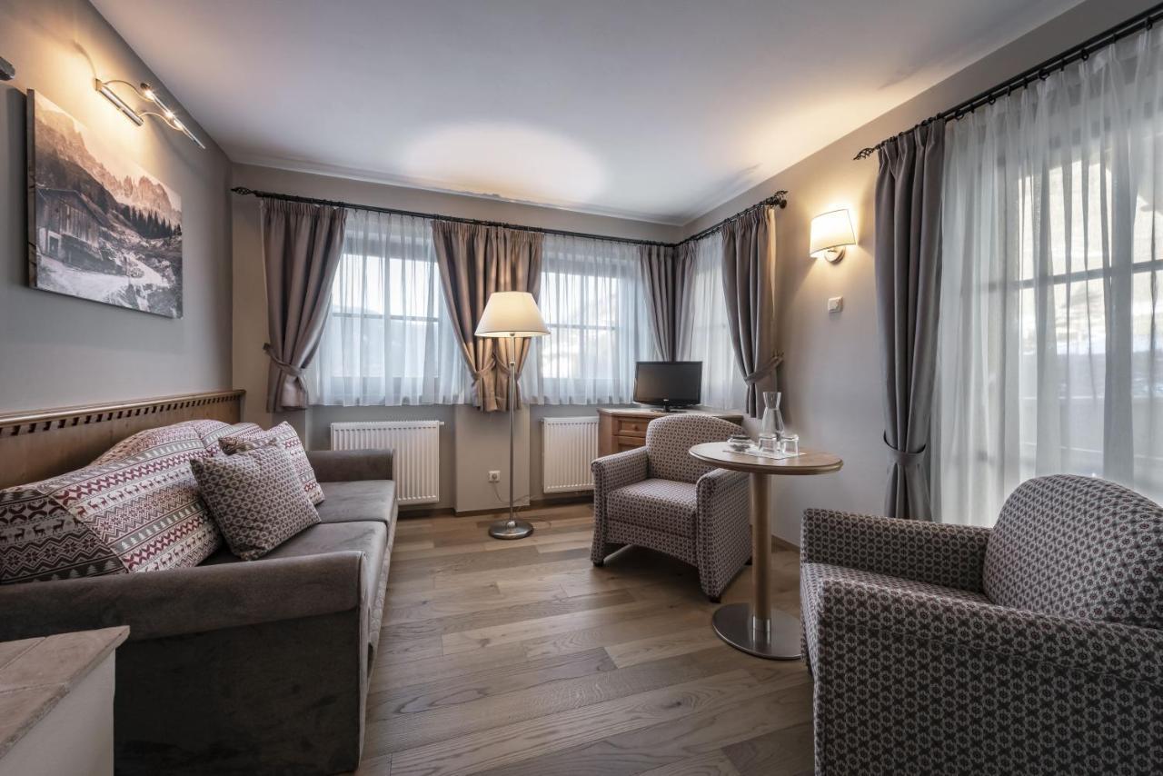 Hotel Dosses Tires Eksteriør bilde